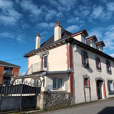 Le Miraillet, Gite Saint-Illide Exterior photo