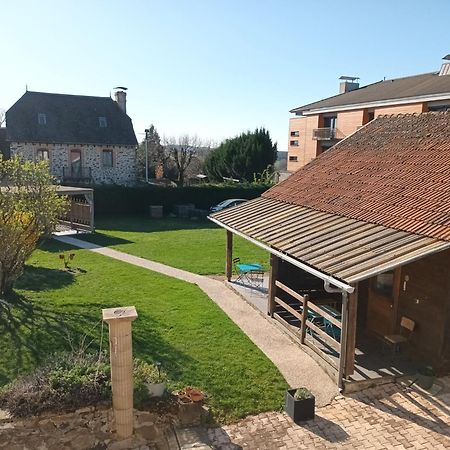 Le Miraillet, Gite Saint-Illide Exterior photo